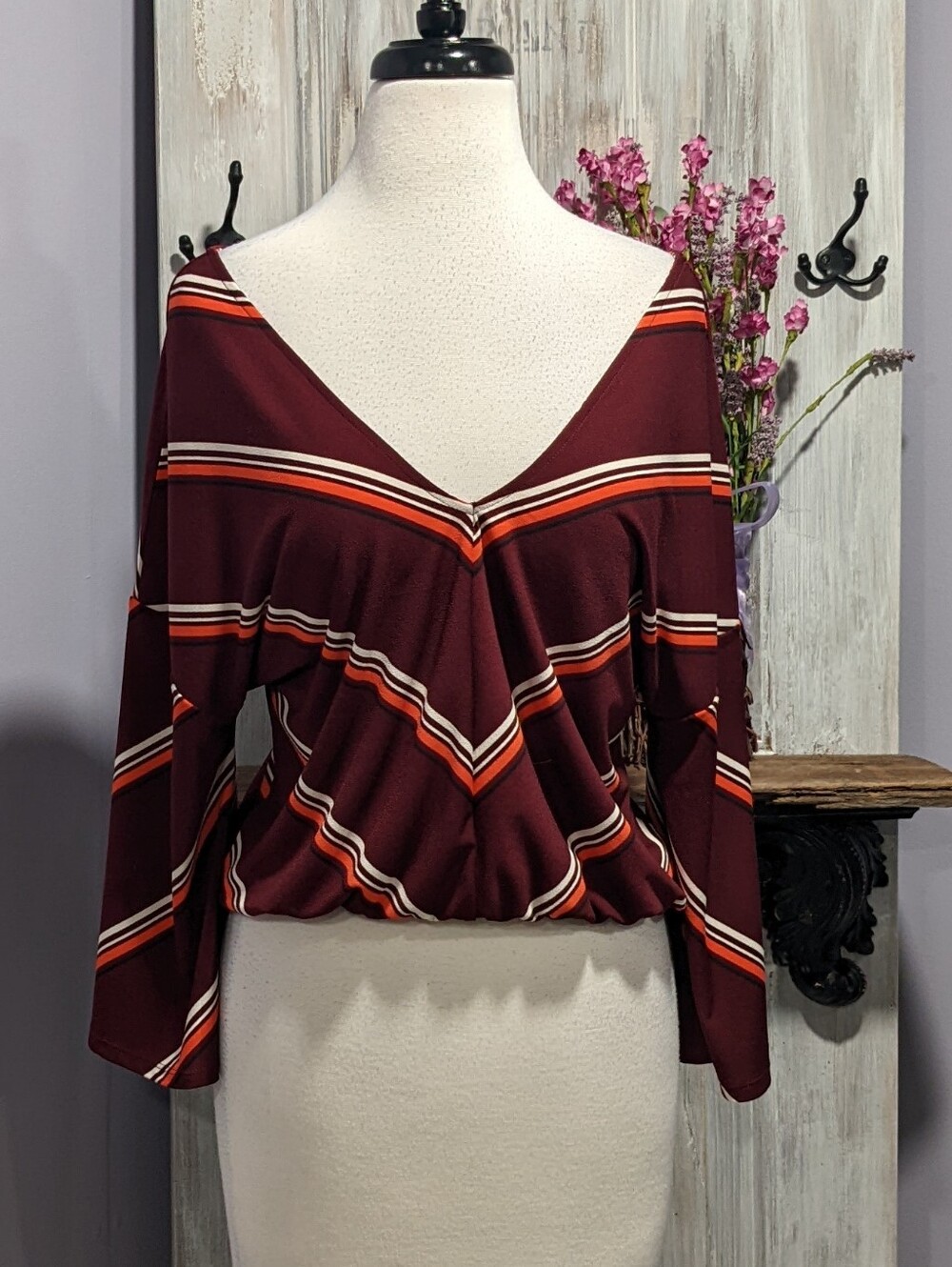 NWOT Express Burgundy Striped V-Neck Cropped Blouse